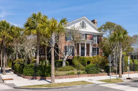 28 Murray Blvd, Charleston, SC 29401