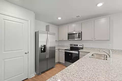 Kitchen - 617 Perch Lane Ln, Santee, SC 29142 photo 4 of 4