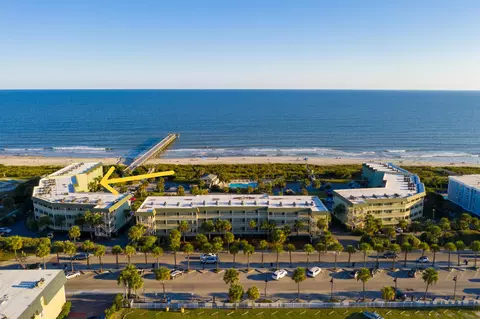 1300 Ocean Blvd #204, Isle Of Palms, SC 29451