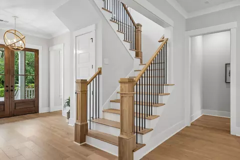 Entry Way - 140 Oakview Ln, Wando, SC 29492 photo 4 of 6