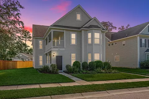 240 Old Savannah Dr, Goose Creek, SC 29445