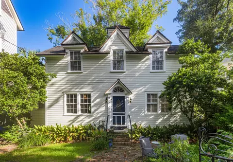 3 Savage St, Charleston, SC 29401