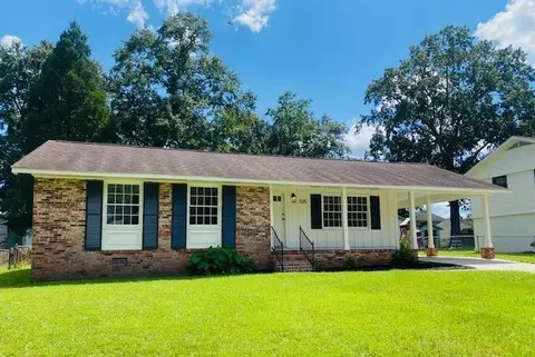 3325 Stonehaven Dr, North Charleston, SC 29420
