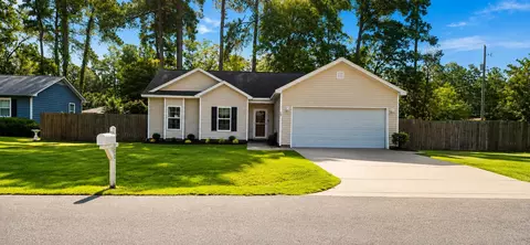 102 Dahlia St, Walterboro, SC 29488