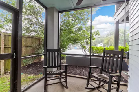 Exterior - 1201 Gatch Ct, Mount Pleasant, SC 29464 photo 6 of 9