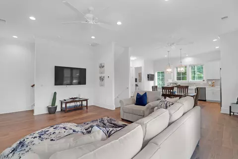 Living - 1201 Gatch Ct, Mount Pleasant, SC 29464 photo 1 of 2