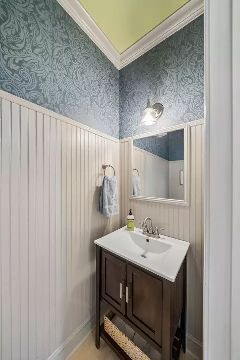 Bath - 711 Gate Post Dr, Mount Pleasant, SC 29464 photo 6 of 6