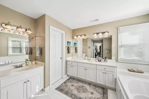 Bath - 711 Gate Post Dr, Mount Pleasant, SC 29464 photo 2 of 6