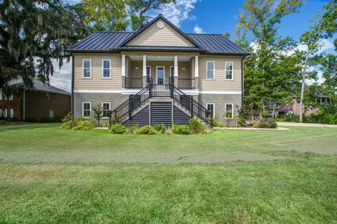 2003 Wharf Landing Ct, North Charleston, SC 29418