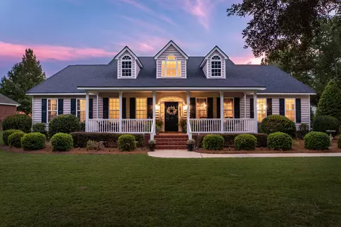179 W Butternut Rd, Summerville, SC 29483