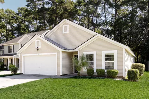 8760 Red Oak Dr, North Charleston, SC 29406