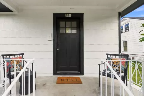 2129 Thornlee Dr, North Charleston, SC 29405