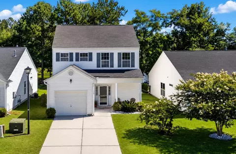 114 Coosawatchie St, Summerville, SC 29485
