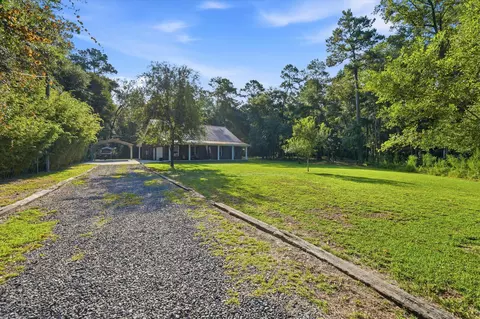 189 Fishburn Rd, Ridgeville, SC 29472