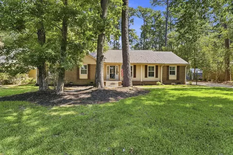 219 Shaftesbury Ln, Summerville, SC 29485