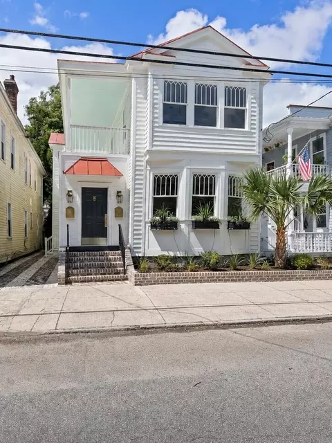 563 Rutledge Ave, Charleston, SC 29403