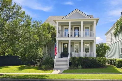 1723 Sailmaker St, Charleston, SC 29492