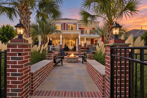 276 Calm Water Way, Summerville, SC 29486