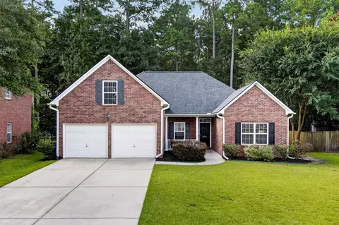 8719 Evangeline Dr, North Charleston, SC 29420