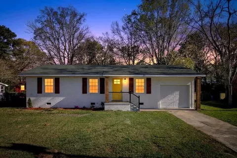 20 Newark Ave, Goose Creek, SC 29445