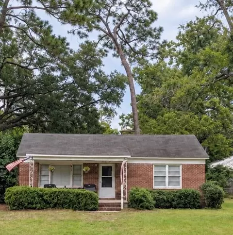 312 George St, Walterboro, SC 29488