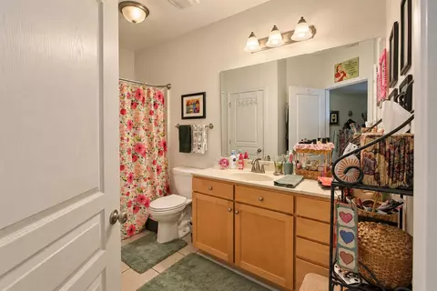 Bath - 1907 Basildon Rd, Mount Pleasant, SC 29466 photo 1 of 2