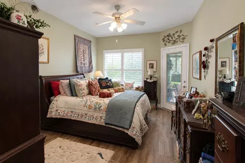 Bedroom - 1907 Basildon Rd, Mount Pleasant, SC 29466 photo 1 of 1