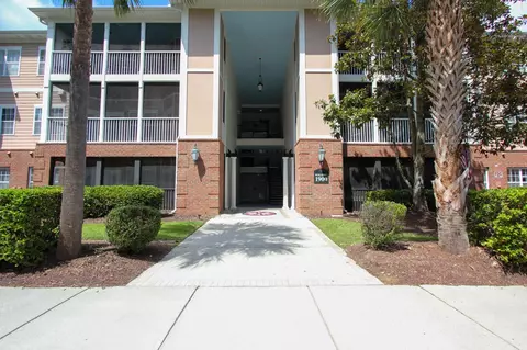 Exterior - 1907 Basildon Rd, Mount Pleasant, SC 29466 photo 4 of 8