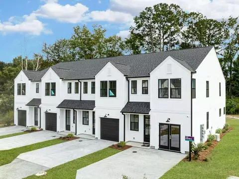 5101 Buggs Ln, Summerville, SC 29485