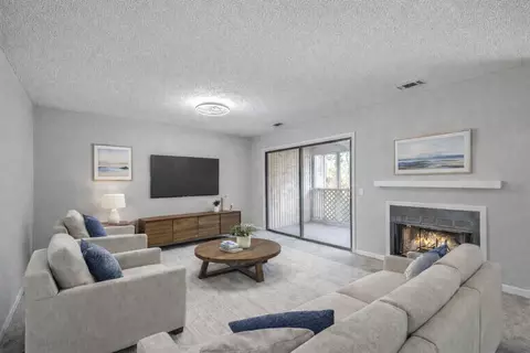 404 Greencastle Dr, Goose Creek, SC 29445