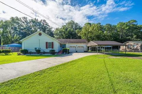 112 King St, Summerville, SC 29483