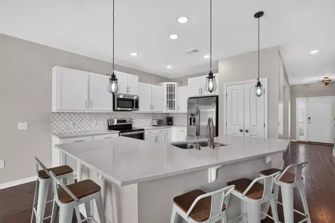 Kitchen - 151 Lakelyn Rd, Moncks Corner, SC 29461 photo 4 of 4