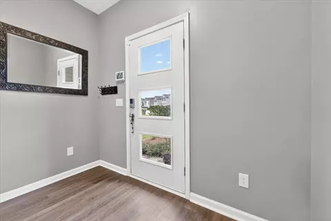 Entry Way - 464 Cedarview Rd, Summerville, SC 29486 photo 1 of 11
