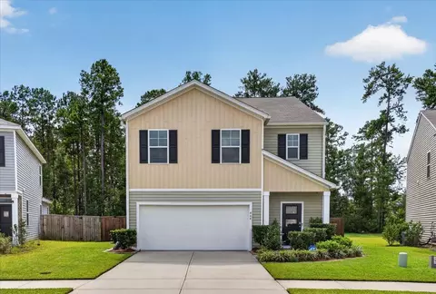 Exterior - 464 Cedarview Rd, Summerville, SC 29486 photo 2 of 11