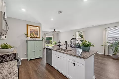 Kitchen - 464 Cedarview Rd, Summerville, SC 29486 photo 2 of 2