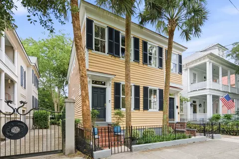 8 Pitt St #B, Charleston, SC 29401