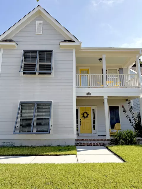 1694 Sparkleberry Ln, Johns Island, SC 29455