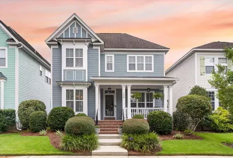 208 White Gables Dr, Summerville, SC 29483