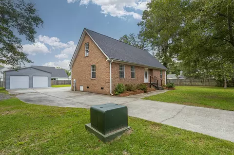 Exterior - 1003 Striper Ave, Moncks Corner, SC 29461 photo 2 of 5