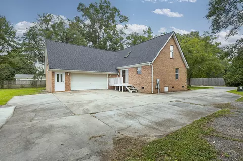 Exterior - 1003 Striper Ave, Moncks Corner, SC 29461 photo 3 of 5