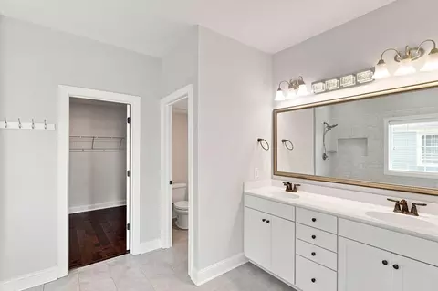 Bath - 237 Red Leaf Blvd, Moncks Corner, SC 29461 photo 3 of 6