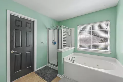 Bath - 104 Arithmetic Ct, Ladson, SC 29456 photo 3 of 4