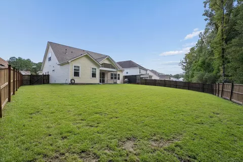 Exterior - 622 Woolum Dr, Moncks Corner, SC 29461 photo 4 of 11