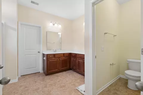 Bath - 622 Woolum Dr, Moncks Corner, SC 29461 photo 3 of 4