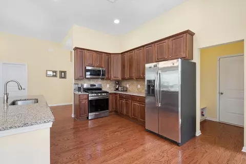 Entry Way - 622 Woolum Dr, Moncks Corner, SC 29461 photo 2 of 8