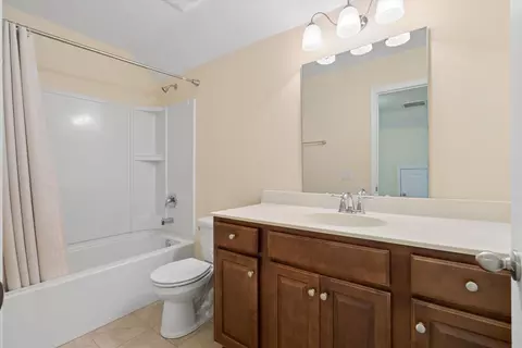 Bath - 622 Woolum Dr, Moncks Corner, SC 29461 photo 4 of 4