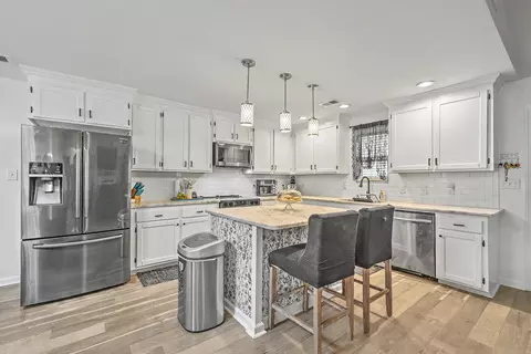 Kitchen - 320 Harry Ln, Moncks Corner, SC 29461 photo 2 of 3