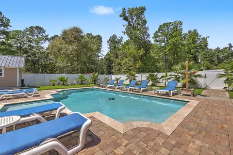 Exterior - 320 Harry Ln, Moncks Corner, SC 29461 photo 14 of 18