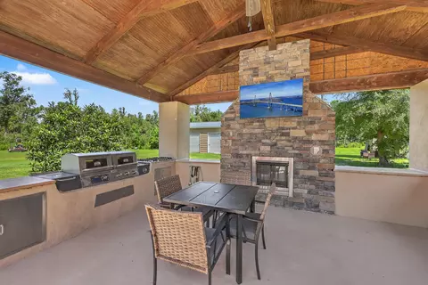 Exterior - 320 Harry Ln, Moncks Corner, SC 29461 photo 17 of 18