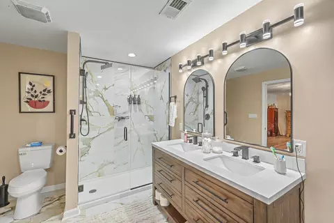 Bath - 320 Harry Ln, Moncks Corner, SC 29461 photo 2 of 4
